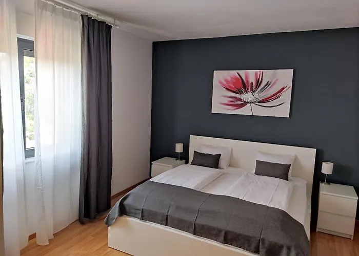Apartment By B&D
