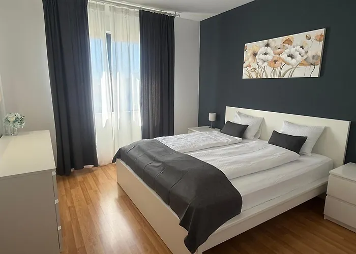 Apartment By B&D